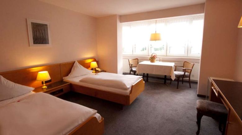 <b>Hotel Goldinger Room</b>. Images powered by <a href="https://iceportal.shijigroup.com/" title="IcePortal" target="_blank">IcePortal</a>.