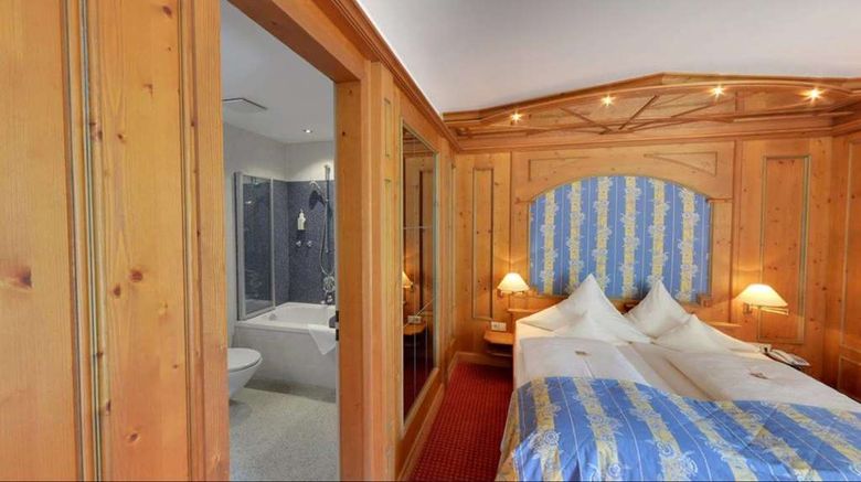 <b>Hotel Augsburger Hof Room</b>. Images powered by <a href="https://iceportal.shijigroup.com/" title="IcePortal" target="_blank">IcePortal</a>.