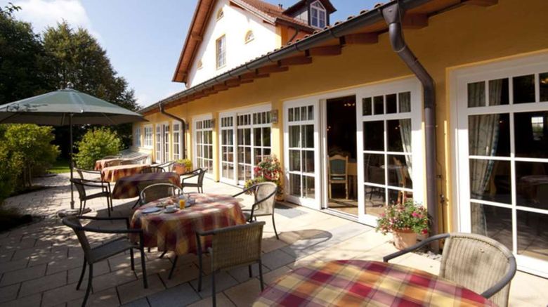 <b>Glasl's Landhotel Other</b>. Images powered by <a href="https://iceportal.shijigroup.com/" title="IcePortal" target="_blank">IcePortal</a>.