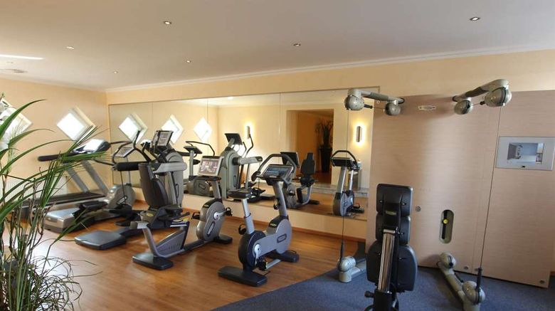 <b>Eden Hotel Health</b>. Images powered by <a href="https://iceportal.shijigroup.com/" title="IcePortal" target="_blank">IcePortal</a>.