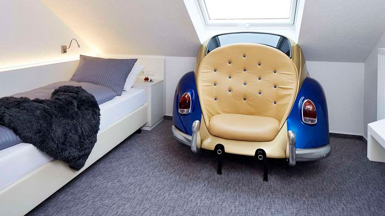 <b>Hotel Sonnenhof Dietzenbach Room</b>. Images powered by <a href="https://iceportal.shijigroup.com/" title="IcePortal" target="_blank">IcePortal</a>.