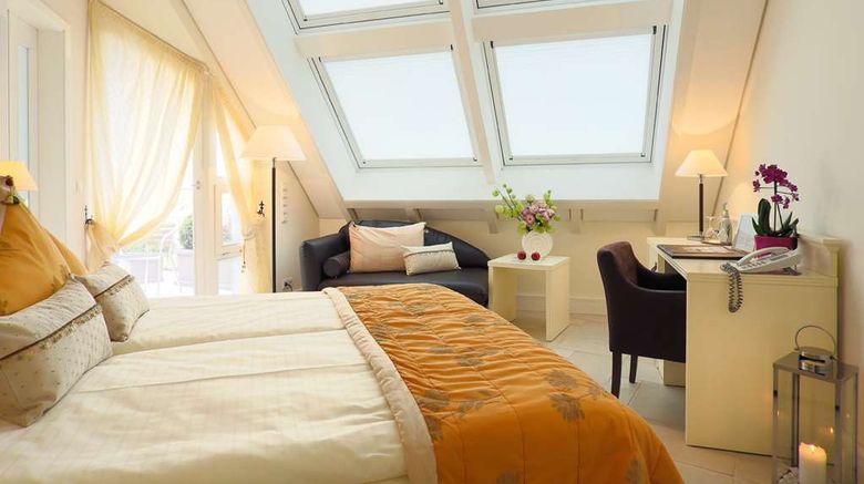 <b>Hospederia La Casa Room</b>. Images powered by <a href="https://iceportal.shijigroup.com/" title="IcePortal" target="_blank">IcePortal</a>.