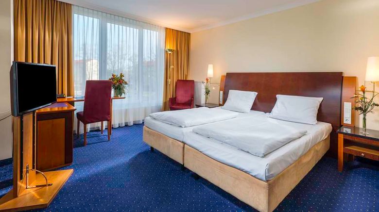 <b>Hotel Gloecklhofer Room</b>. Images powered by <a href="https://iceportal.shijigroup.com/" title="IcePortal" target="_blank">IcePortal</a>.
