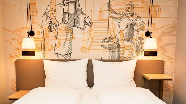 <b>McDreams Hotel Munchen Airport Room</b>. Images powered by <a href="https://iceportal.shijigroup.com/" title="IcePortal" target="_blank">IcePortal</a>.