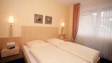 <b>Hotel Hubertus Room</b>. Images powered by <a href="https://iceportal.shijigroup.com/" title="IcePortal" target="_blank">IcePortal</a>.