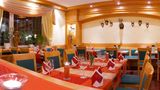 <b>Hotel Hubertus Restaurant</b>. Images powered by <a href="https://iceportal.shijigroup.com/" title="IcePortal" target="_blank">IcePortal</a>.