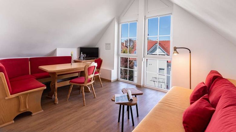 <b>Storchen Gasthof Room</b>. Images powered by <a href="https://iceportal.shijigroup.com/" title="IcePortal" target="_blank">IcePortal</a>.