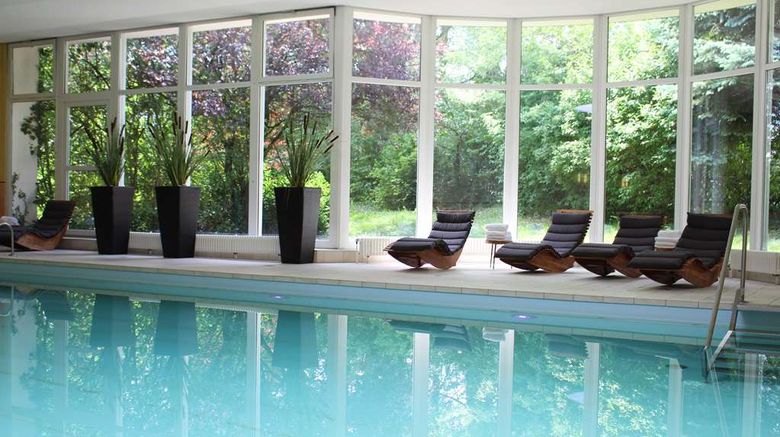<b>Hotel Alexandersbad Pool</b>. Images powered by <a href="https://iceportal.shijigroup.com/" title="IcePortal" target="_blank">IcePortal</a>.