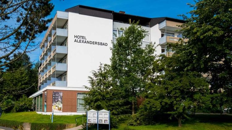 Hotel Alexandersbad Exterior