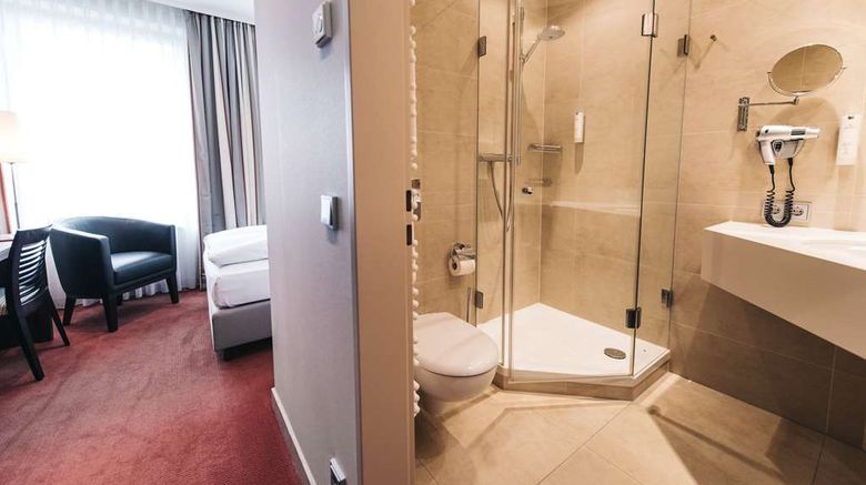 <b>Ringhotel Kocks am Muehlenberg Room</b>. Images powered by <a href="https://iceportal.shijigroup.com/" title="IcePortal" target="_blank">IcePortal</a>.