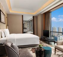 Pullman Haining Room