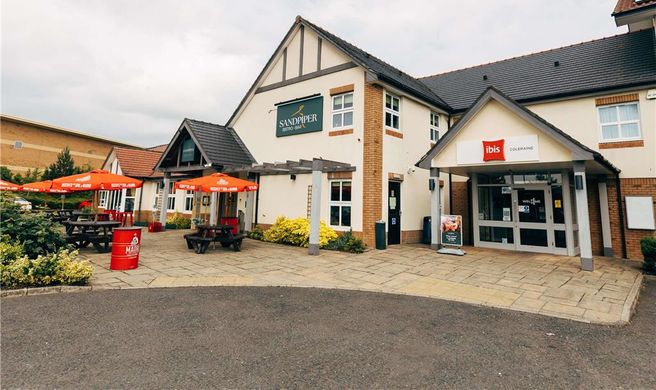 Ibis Coleraine Riverside Exterior