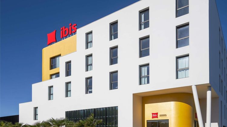 Ibis Marseille Marignane Technopole Exterior