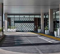 Hilton Buena Park Exterior