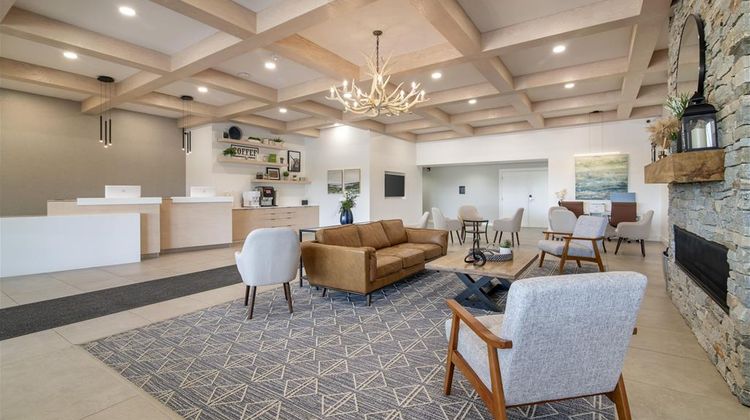 Best Western Caribou Lobby