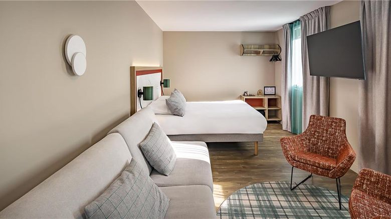 <b>Best Western Hotel Coeur de Maurienne Room</b>. Images powered by <a href="https://iceportal.shijigroup.com/" title="IcePortal" target="_blank">IcePortal</a>.