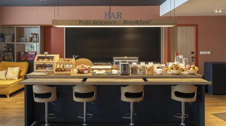 <b>Sure Hotel by Best Western Dole Other</b>. Images powered by <a href="https://iceportal.shijigroup.com/" title="IcePortal" target="_blank">IcePortal</a>.