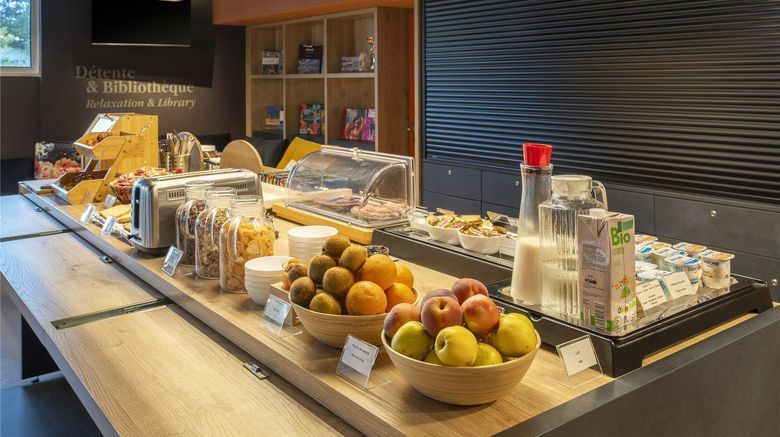 <b>Sure Hotel by Best Western Dole Other</b>. Images powered by <a href="https://iceportal.shijigroup.com/" title="IcePortal" target="_blank">IcePortal</a>.