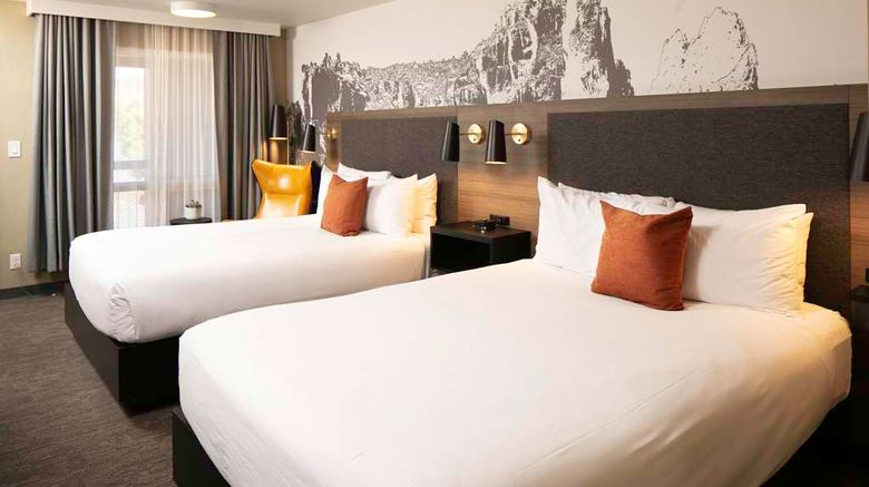 <b>Waypoint Hotel Room</b>. Images powered by <a href="https://iceportal.shijigroup.com/" title="IcePortal" target="_blank">IcePortal</a>.