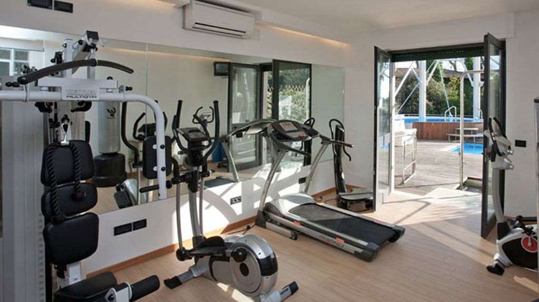 <b>Hotel Acapulco Health</b>. Images powered by <a href="https://iceportal.shijigroup.com/" title="IcePortal" target="_blank">IcePortal</a>.