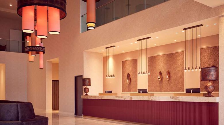<b>Van der Valk Hotel Gorinchem Lobby</b>. Images powered by <a href="https://iceportal.shijigroup.com/" title="IcePortal" target="_blank">IcePortal</a>.