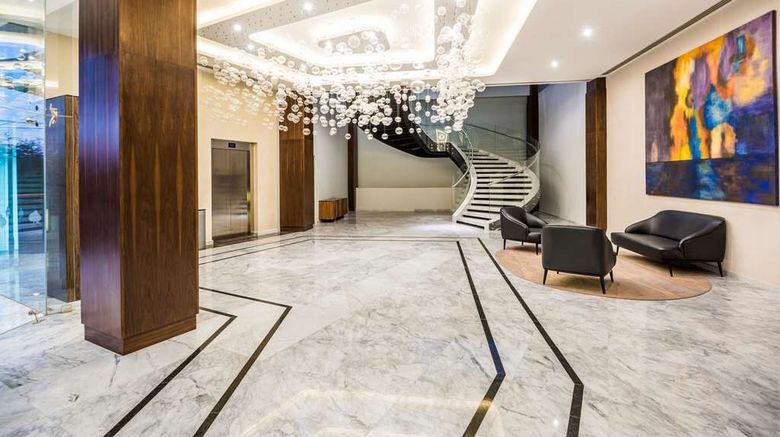 <b>Hyatt Regency San Luis Potosi Lobby</b>. Images powered by <a href="https://iceportal.shijigroup.com/" title="IcePortal" target="_blank">IcePortal</a>.