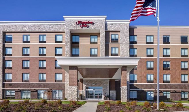 Hampton Inn Chicago Orland Park Exterior