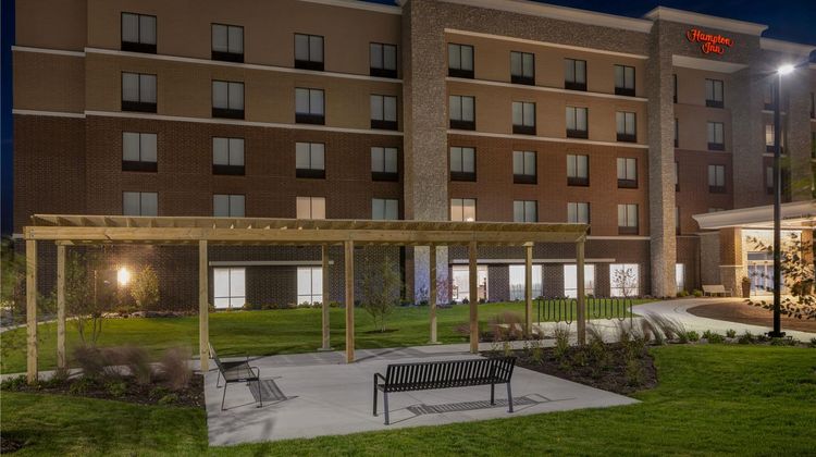 Hampton Inn Chicago Orland Park Exterior