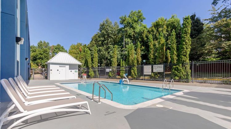 Comfort Inn Laurel-Fort Meade Pool