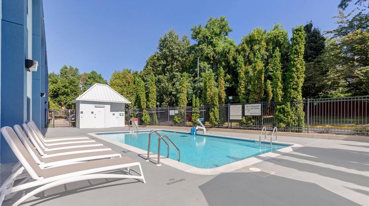 Comfort Inn Laurel-Fort Meade Pool