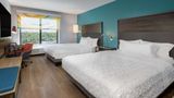 Tru by Hilton Airport Medical Center Room