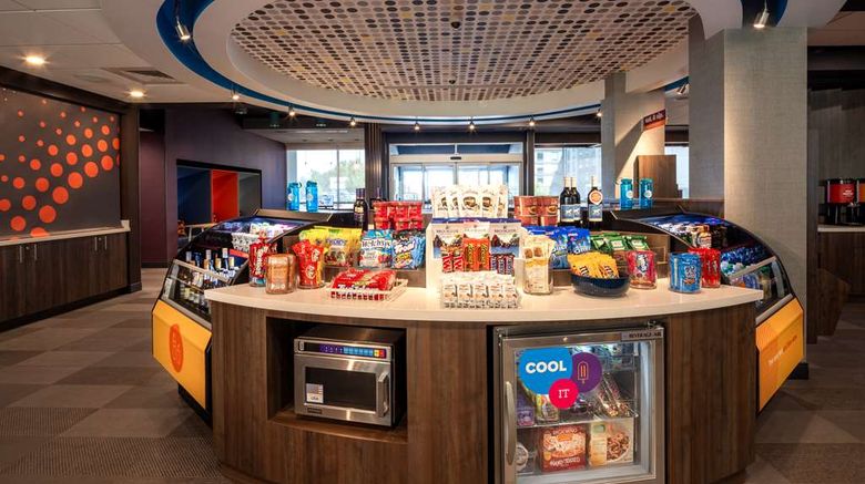 <b>Tru by Hilton Yakima Airport Restaurant</b>. Images powered by <a href="https://iceportal.shijigroup.com/" title="IcePortal" target="_blank">IcePortal</a>.
