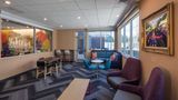 Tru by Hilton Yakima Airport Lobby