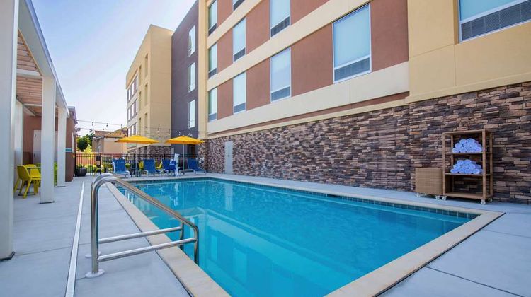 Home2 Suites by Hilton Kingsland Pool