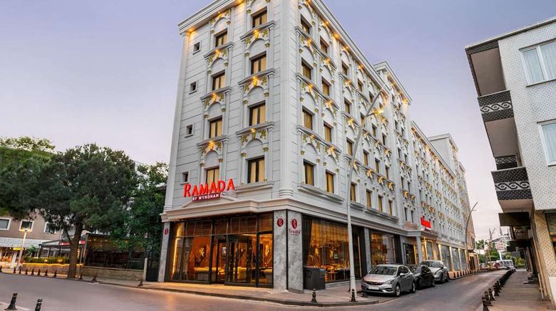 <b>Ramada by Wyndham Istanbul Umraniye Exterior</b>. Images powered by <a href="https://iceportal.shijigroup.com/" title="IcePortal" target="_blank">IcePortal</a>.