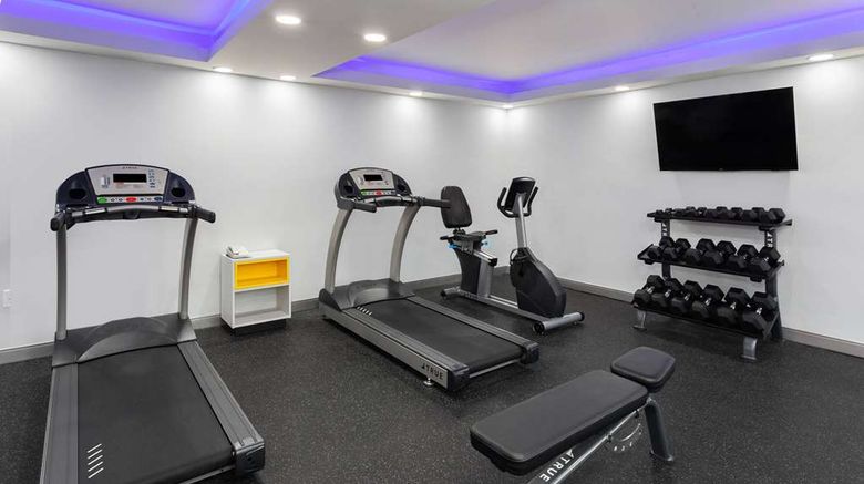 <b>Super 8 by Wyndham Baltimore Northwest Health</b>. Images powered by <a href="https://iceportal.shijigroup.com/" title="IcePortal" target="_blank">IcePortal</a>.