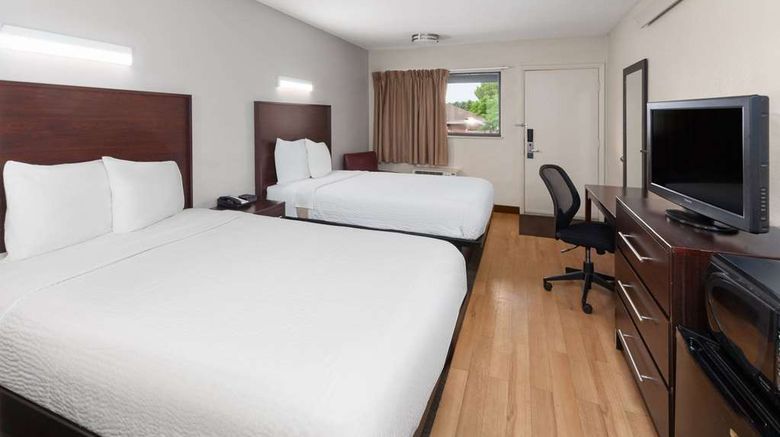 <b>Travelodge by Wyndham Peoria Room</b>. Images powered by <a href="https://iceportal.shijigroup.com/" title="IcePortal" target="_blank">IcePortal</a>.