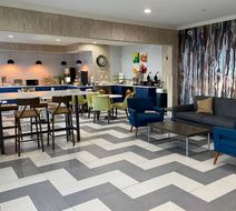 Wingate by Wyndham Uniontown Lobby