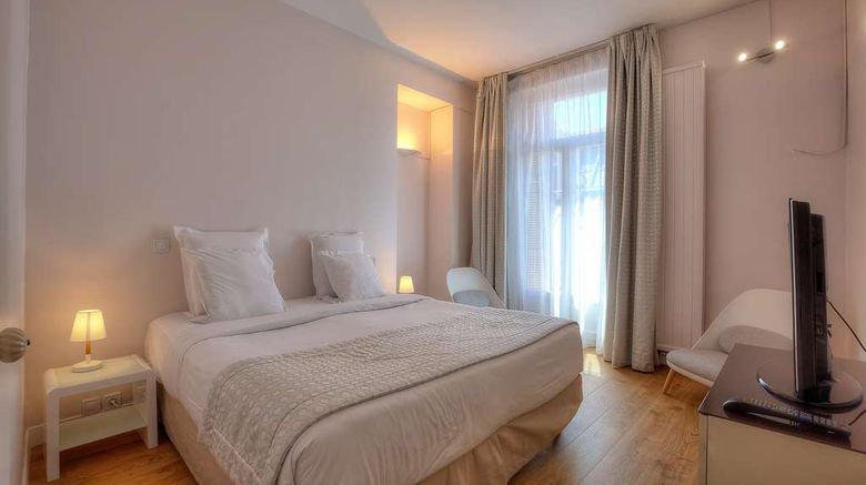 <b>Maison Lamartine Room</b>. Images powered by <a href="https://iceportal.shijigroup.com/" title="IcePortal" target="_blank">IcePortal</a>.