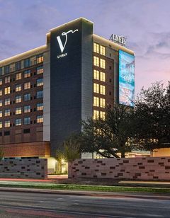 Lively Hotel on Oak-Tapestry by Hilton