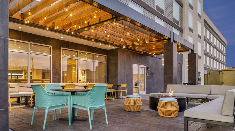 <b>Home2 Suites by Hilton Airport Exterior</b>. Images powered by <a href="https://iceportal.shijigroup.com/" title="IcePortal" target="_blank">IcePortal</a>.