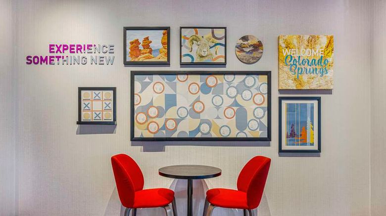 <b>Home2 Suites by Hilton Airport Lobby</b>. Images powered by <a href="https://iceportal.shijigroup.com/" title="IcePortal" target="_blank">IcePortal</a>.