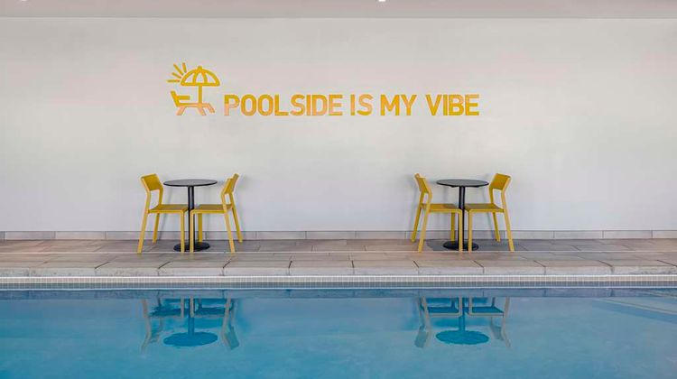 Home2 Suites by Hilton Airport Pool