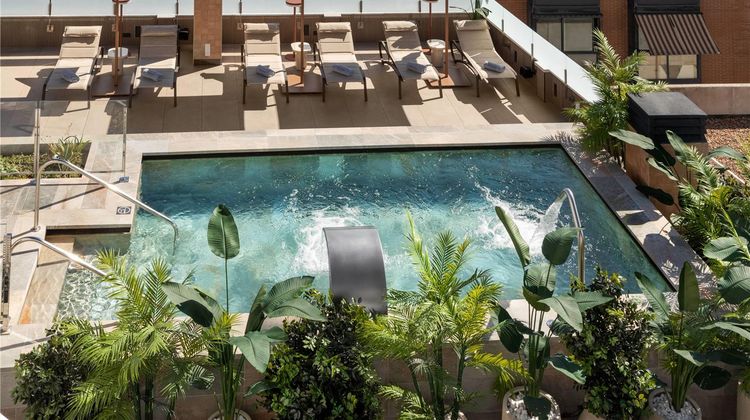 Hotel Catalonia El Retiro Pool