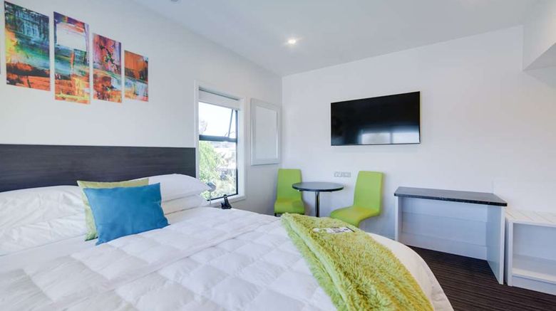 <b>The Devon Hotel New Plymouth Suite</b>. Images powered by <a href="https://iceportal.shijigroup.com/" title="IcePortal" target="_blank">IcePortal</a>.