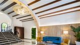 Occidental Pueblo Acantilado Lobby