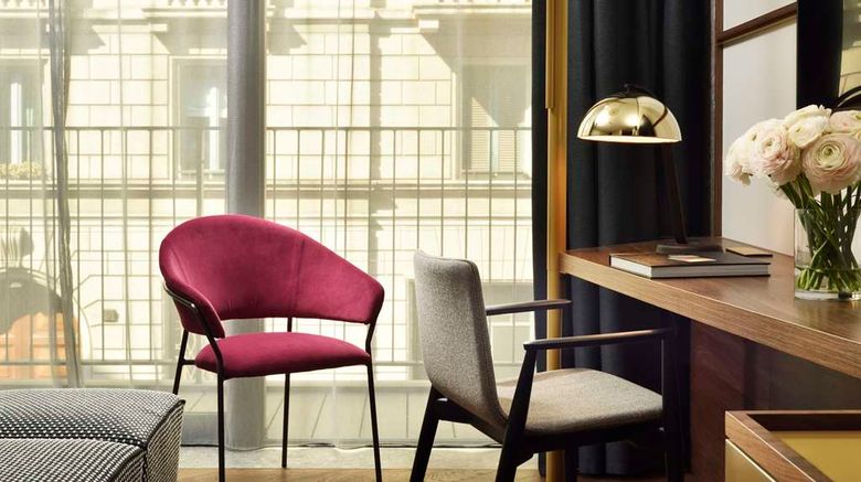<b>Milano Verticale UNA Esperienze Room</b>. Images powered by <a href="https://iceportal.shijigroup.com/" title="IcePortal" target="_blank">IcePortal</a>.