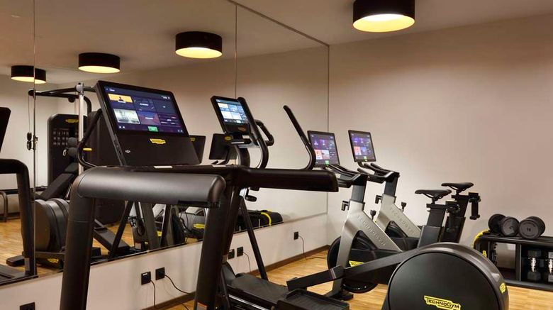 <b>Milano Verticale UNA Esperienze Health</b>. Images powered by <a href="https://iceportal.shijigroup.com/" title="IcePortal" target="_blank">IcePortal</a>.