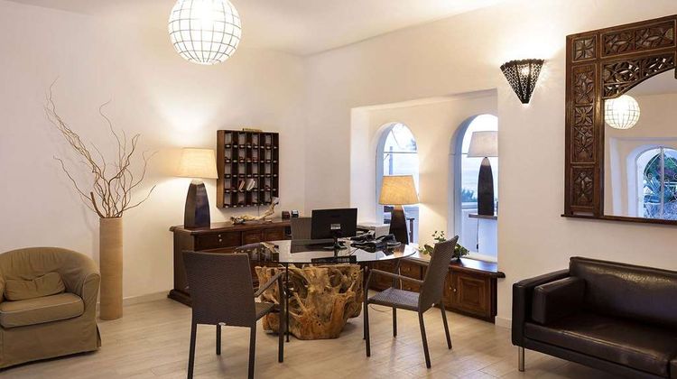 Apollon Club Lobby
