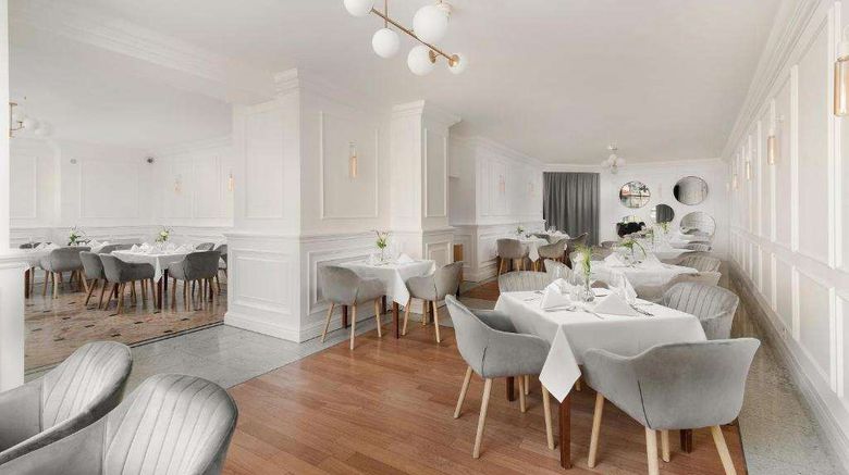 <b>IBB Grand Hotel Lublinianka Restaurant</b>. Images powered by <a href="https://iceportal.shijigroup.com/" title="IcePortal" target="_blank">IcePortal</a>.
